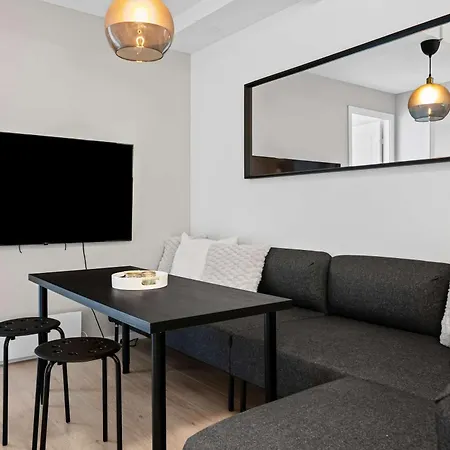 Apartamento Gt43-102 - Modern 2br With Balcony & Mountain View