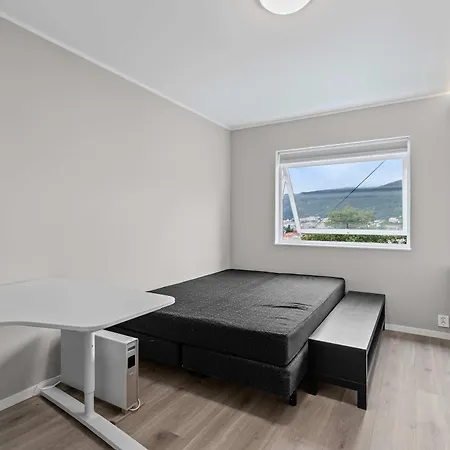 Gt43-102 - Modern 2br With Balcony & Mountain View Apartamento *